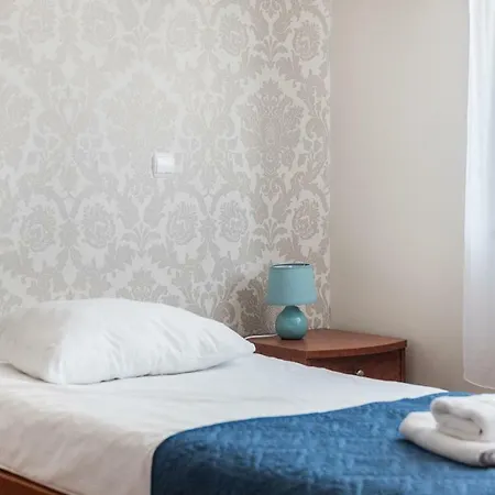 Gosciniec Witomino Couette-café 3*