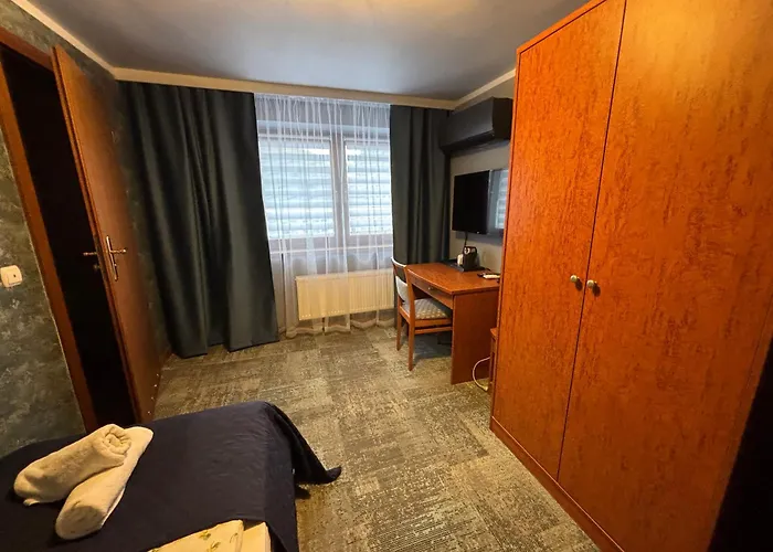 Gosciniec Witomino 3*